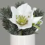 composition Hellebore, sapin et baies artificielle en pot 14 cm